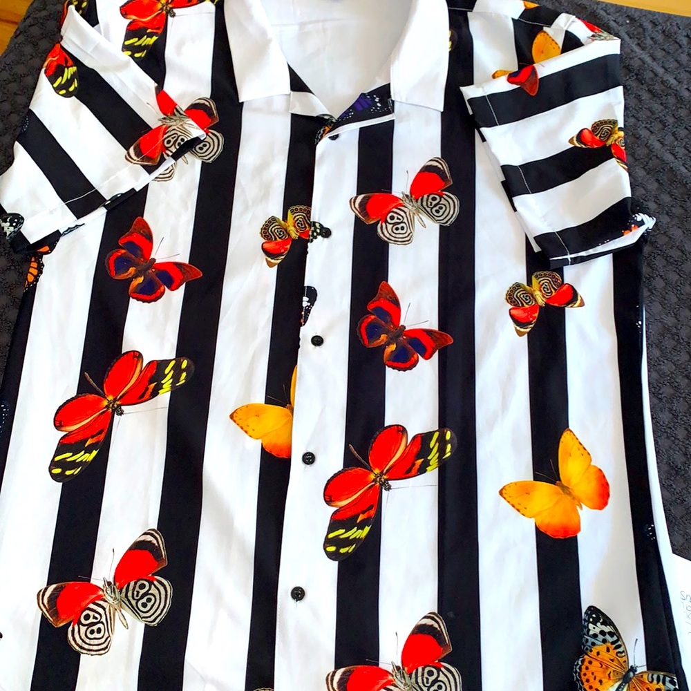 Too Fly Short Sleeve Woven Top